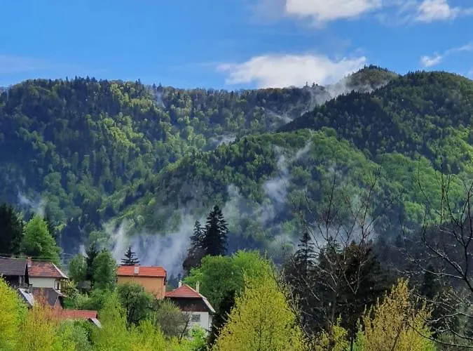 Strada Tiszas Vacation House
